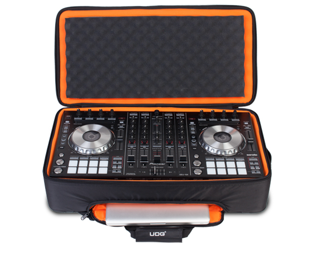 UDG Ultimate MIDI Controller Backpack Large MK2 Black/Orange