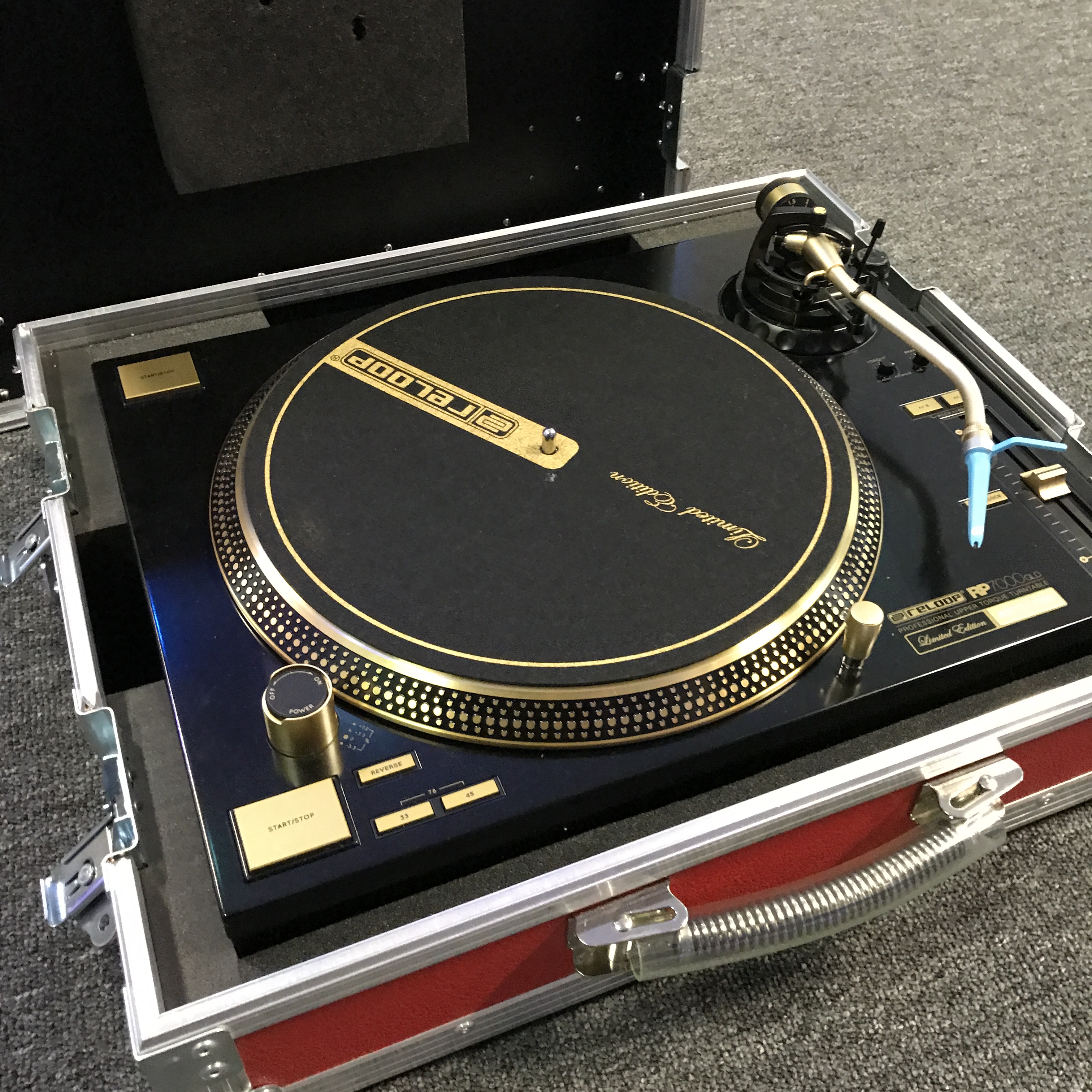 MA-CASES TURNTABLE
